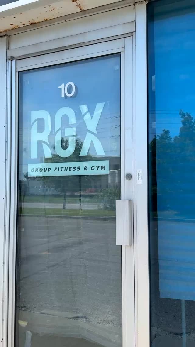 What do you think? Is she worth the hype? @rgx_fitness #legdayworkout #gymsinbrampton #boxerdogfans #workoutmotivation #dogsofinstagram